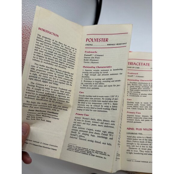 Lot of Vintage Sewing Notions and Fabric Care Pamphlets - Picture 9 of 14